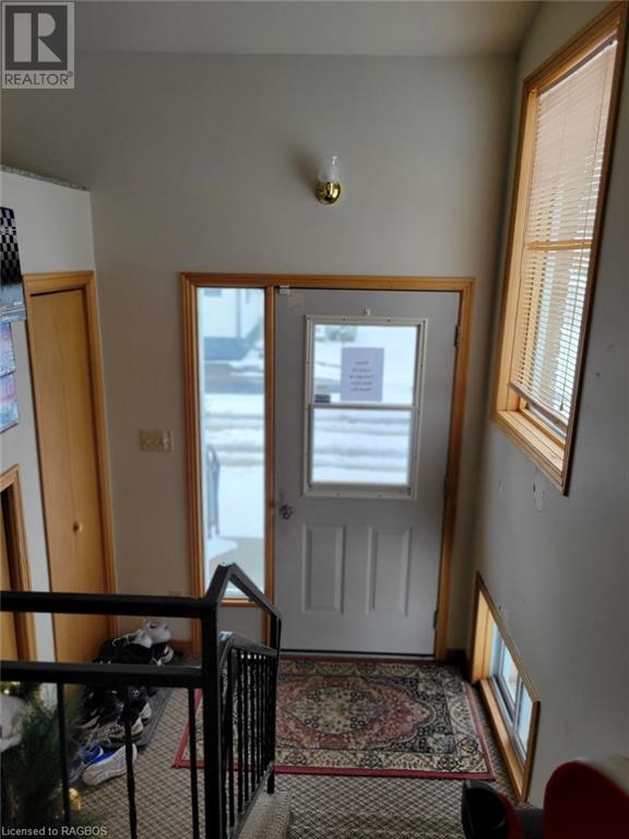 360 James Street, Mount Forest, Ontario  N0G 2L3 - Photo 6 - 40556342