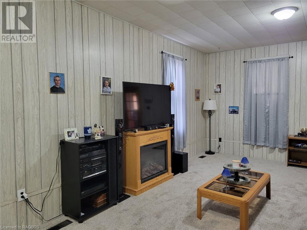 360 James Street, Mount Forest, Ontario  N0G 2L3 - Photo 12 - 40556342