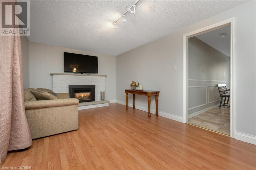 100 Cobble Hill Road, Acton, Ontario  L7J 2N6 - Photo 10 - 40556725