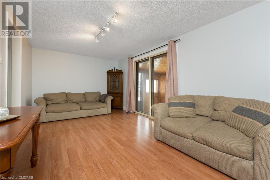 100 Cobble Hill Road, Acton, Ontario  L7J 2N6 - Photo 11 - 40556725