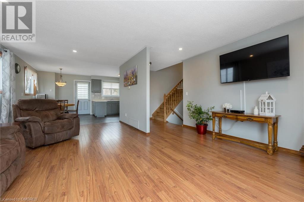 100 Cobble Hill Road, Acton, Ontario  L7J 2N6 - Photo 16 - 40556725