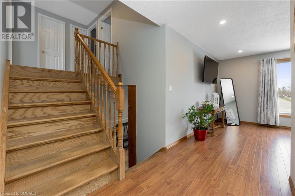 100 Cobble Hill Road, Acton, Ontario  L7J 2N6 - Photo 12 - 40556725