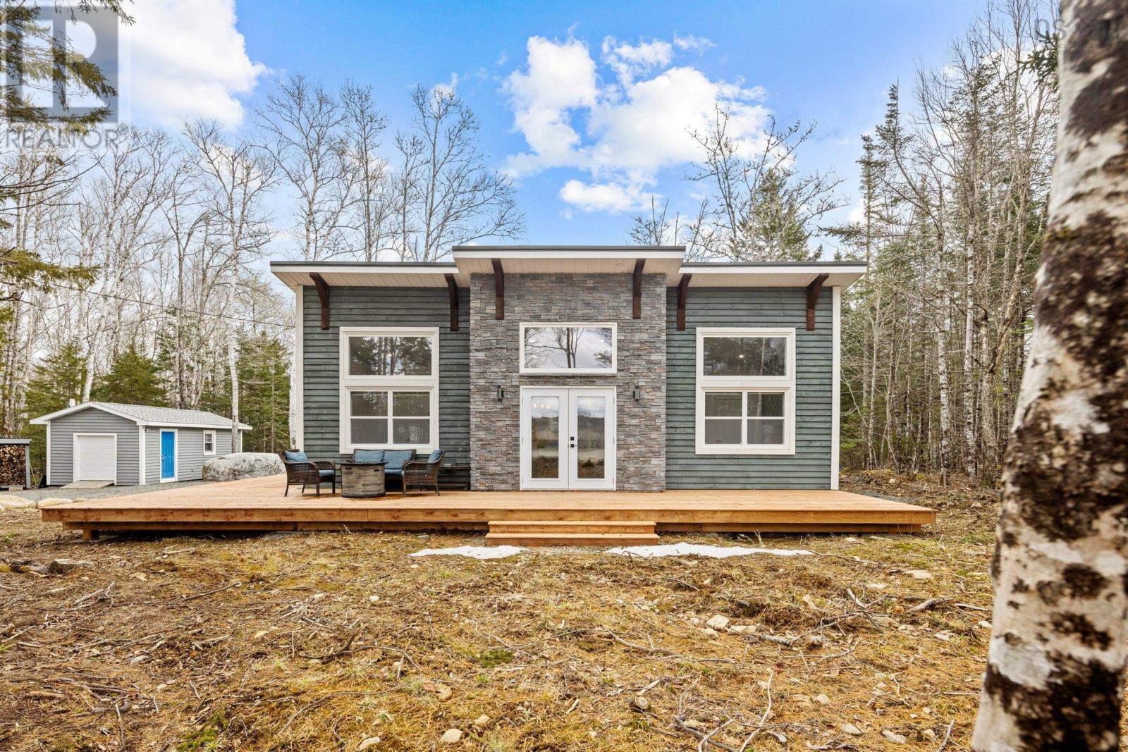 186 Resort Road, Vaughan, Nova Scotia  B0N 2T0 - Photo 1 - 202405215