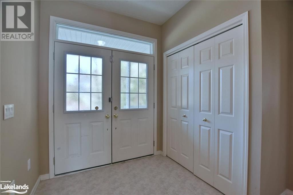 46 William Avenue, Wasaga Beach, Ontario  L9Z 2X3 - Photo 8 - 40540638