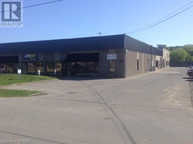8 Hiscott Street Unit# 10b, St. Catharines, Ontario  L2R 1C6 - Photo 1 - 40557408