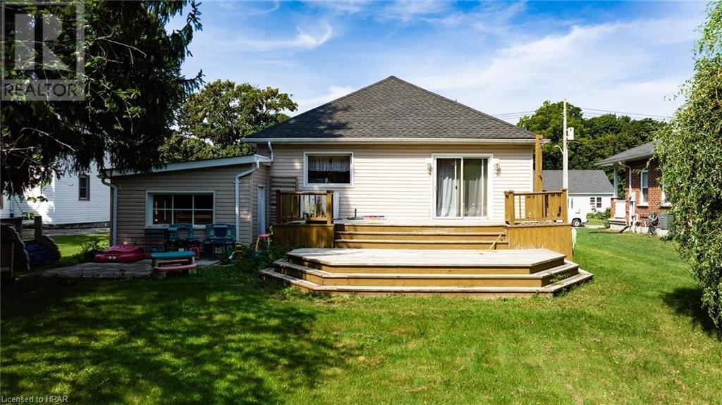 161 South Street, Goderich, Ontario  N7A 3L9 - Photo 45 - 40551662