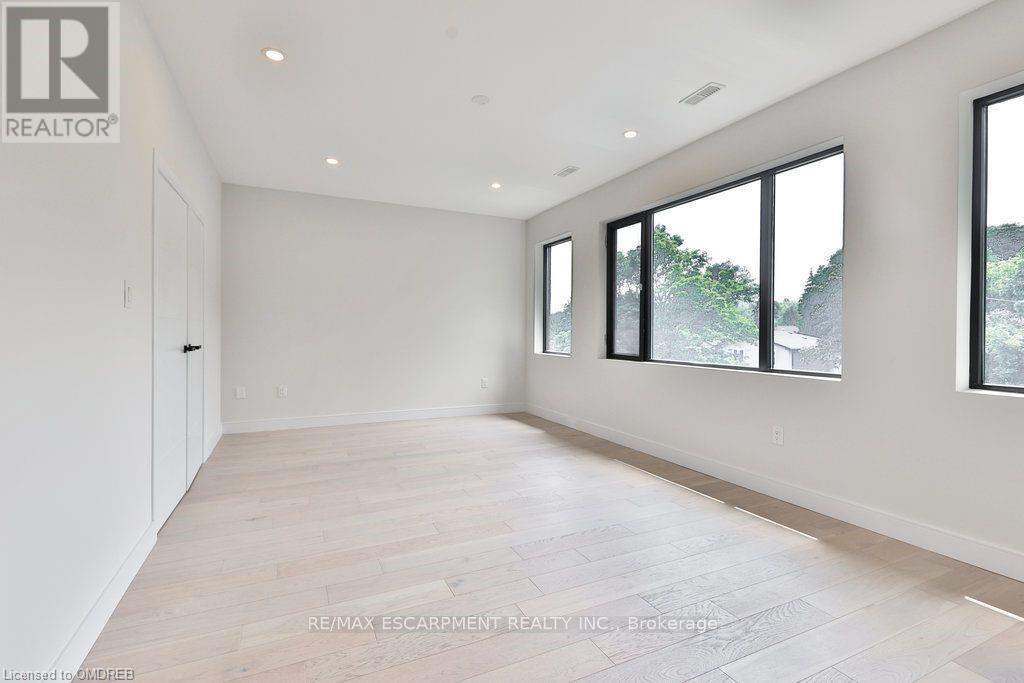 1459 Petrie Way, Mississauga, Ontario  L5J 3Z7 - Photo 22 - 40560184