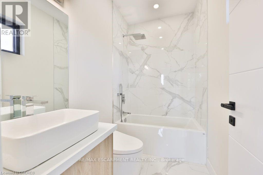 1459 Petrie Way, Mississauga, Ontario  L5J 3Z7 - Photo 21 - 40560184