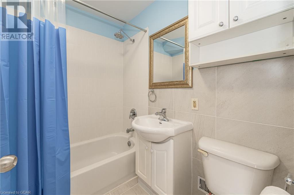 81 Beach Road, Hamilton, Ontario  L8L 3Z8 - Photo 19 - 40556004