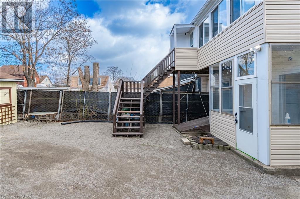 81 Beach Road, Hamilton, Ontario  L8L 3Z8 - Photo 40 - 40556004