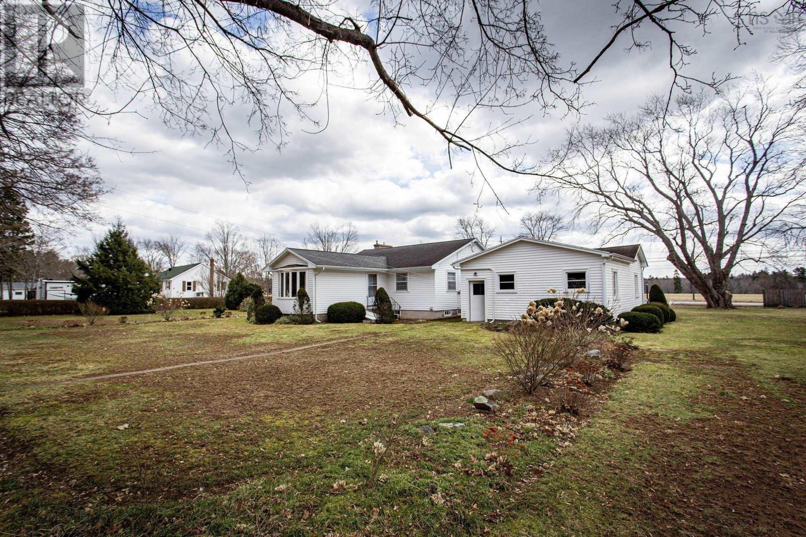 13787 Highway 1, Wilmot, Nova Scotia  B0P 1W0 - Photo 8 - 202405248