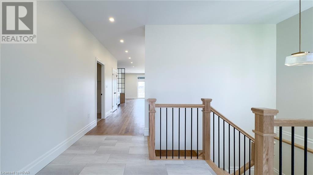 21 Orchard Drive, Stratford, Ontario  N5A 0J7 - Photo 6 - 40507156