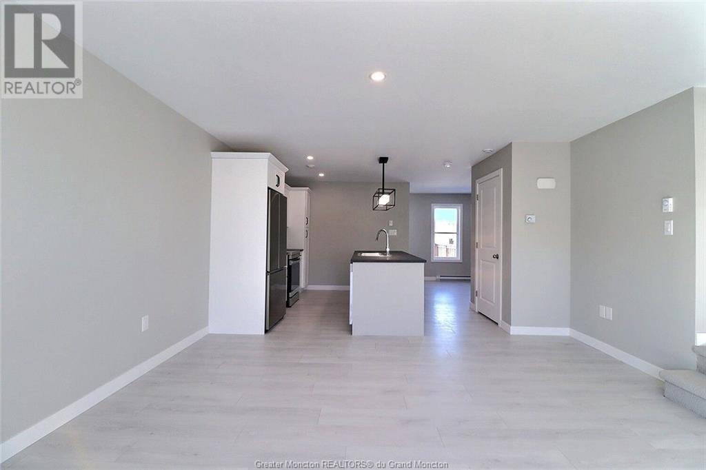 386 Damien, Dieppe, New Brunswick  E1A 5V6 - Photo 3 - M158147