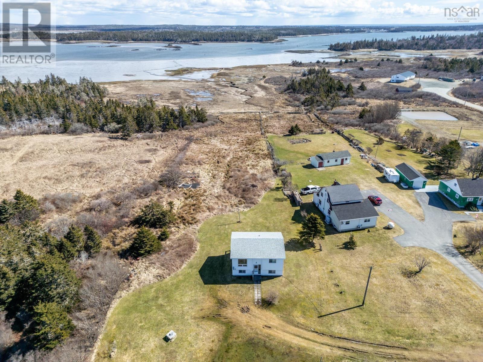 27 Saulnier Lane, Pinkney's Point, Nova Scotia  B0W 1B0 - Photo 5 - 202405263