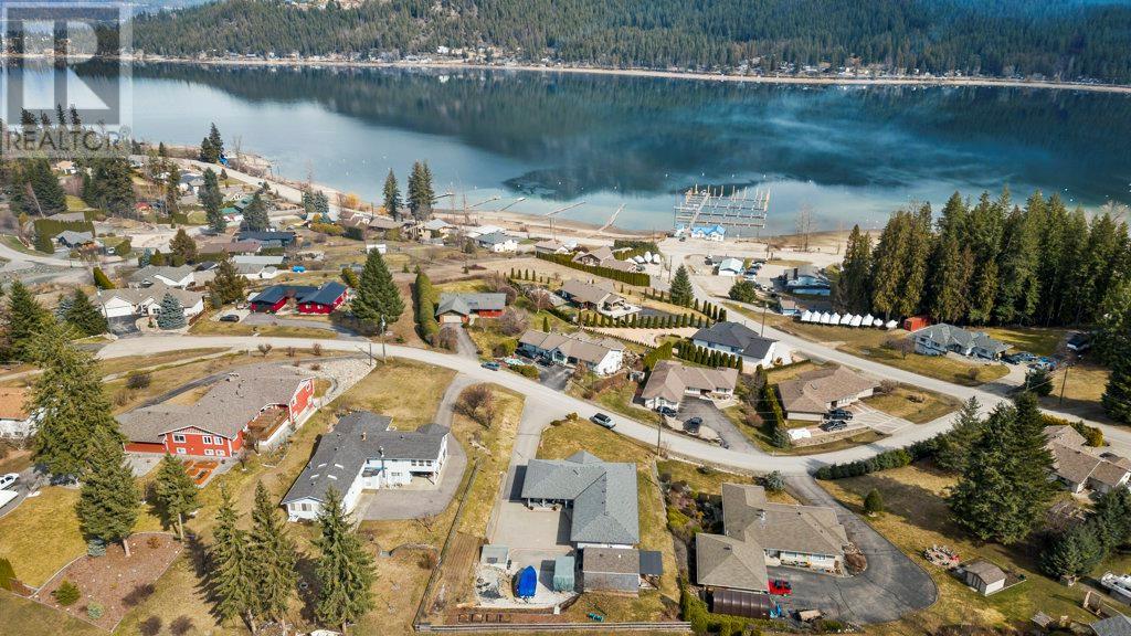 2472 Marine Place, Blind Bay, British Columbia  V0E 1H1 - Photo 7 - 10307096