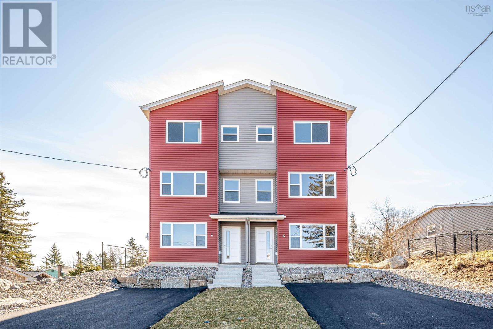 4 Charlton Avenue, Halifax, Nova Scotia  B3R 1B1 - Photo 1 - 202405273