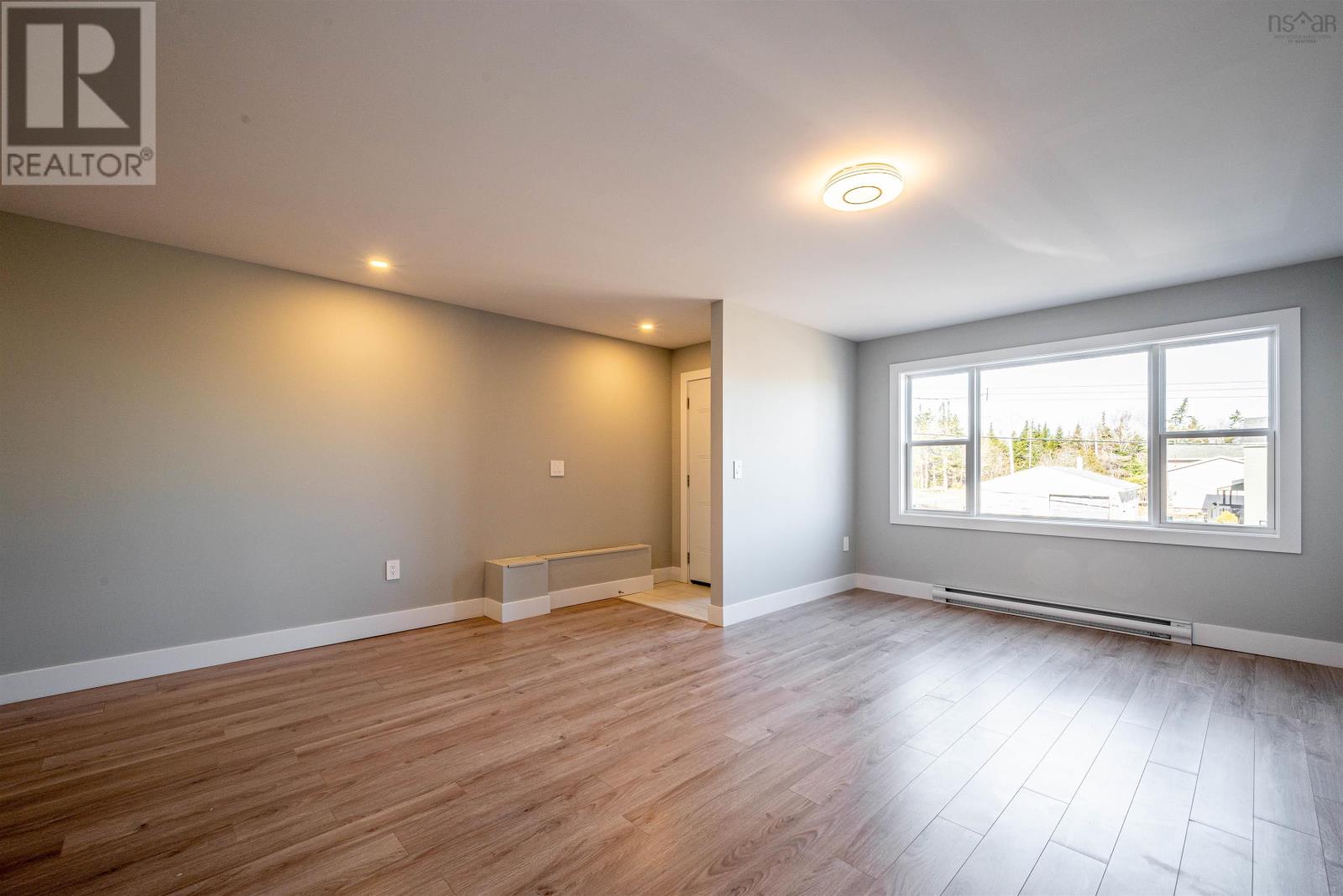 4 Charlton Avenue, Halifax, Nova Scotia  B3R 1B1 - Photo 4 - 202405273