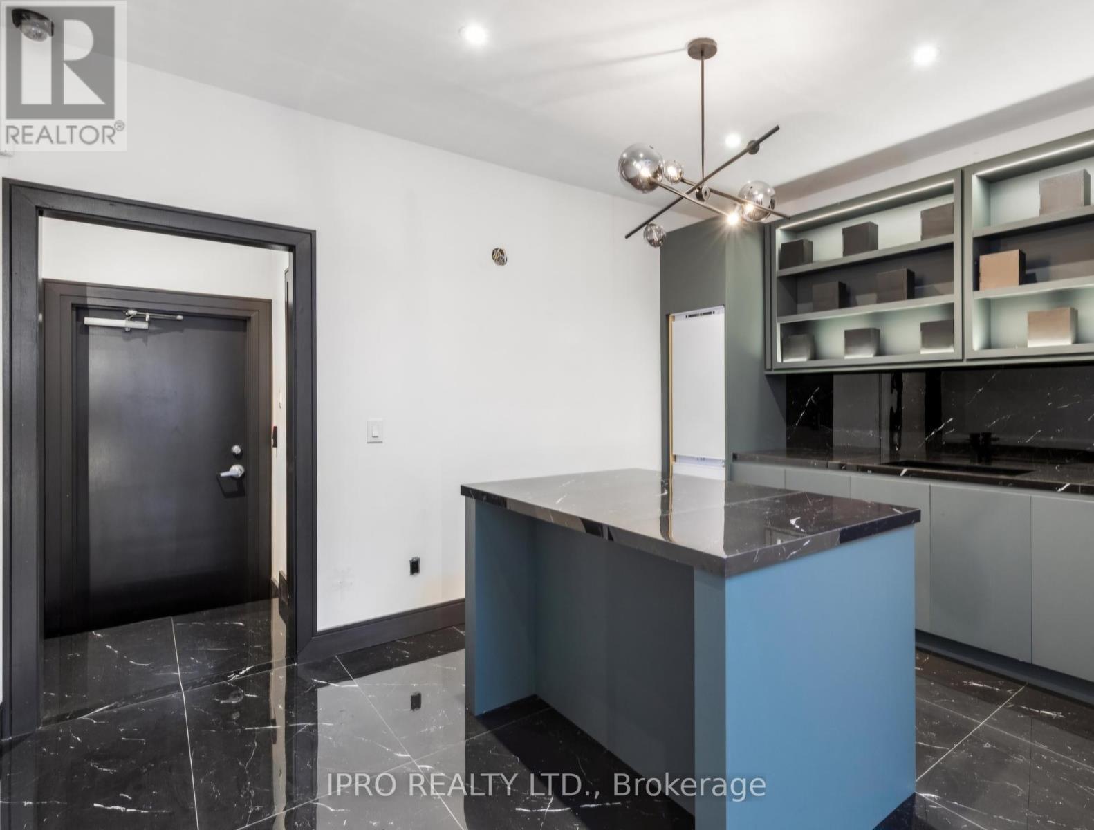 3rd Fl - 128.5 Cumberland Street, Toronto, Ontario  M5R 1A6 - Photo 8 - C8165792