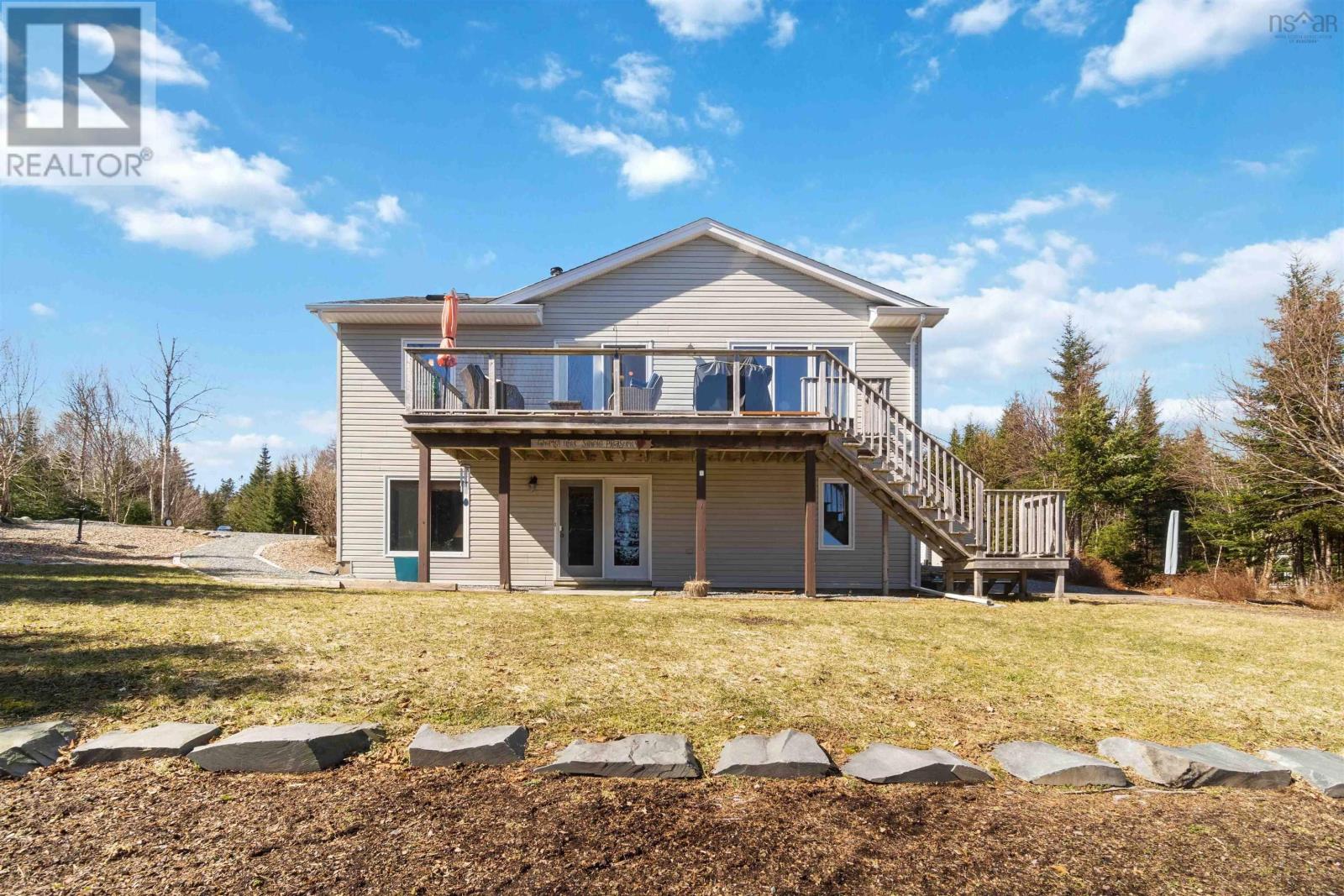 334 West Porters Lake Road, Porters Lake, Nova Scotia  B3E 1K5 - Photo 2 - 202405239