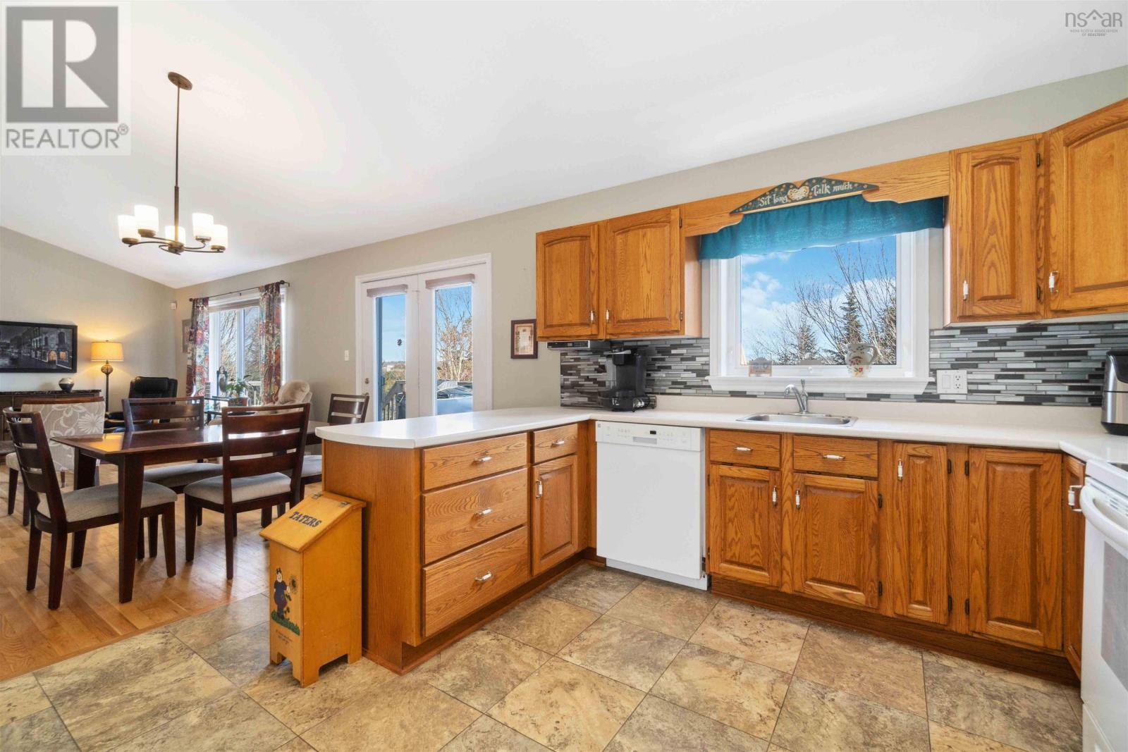 334 West Porters Lake Road, Porters Lake, Nova Scotia  B3E 1K5 - Photo 6 - 202405239