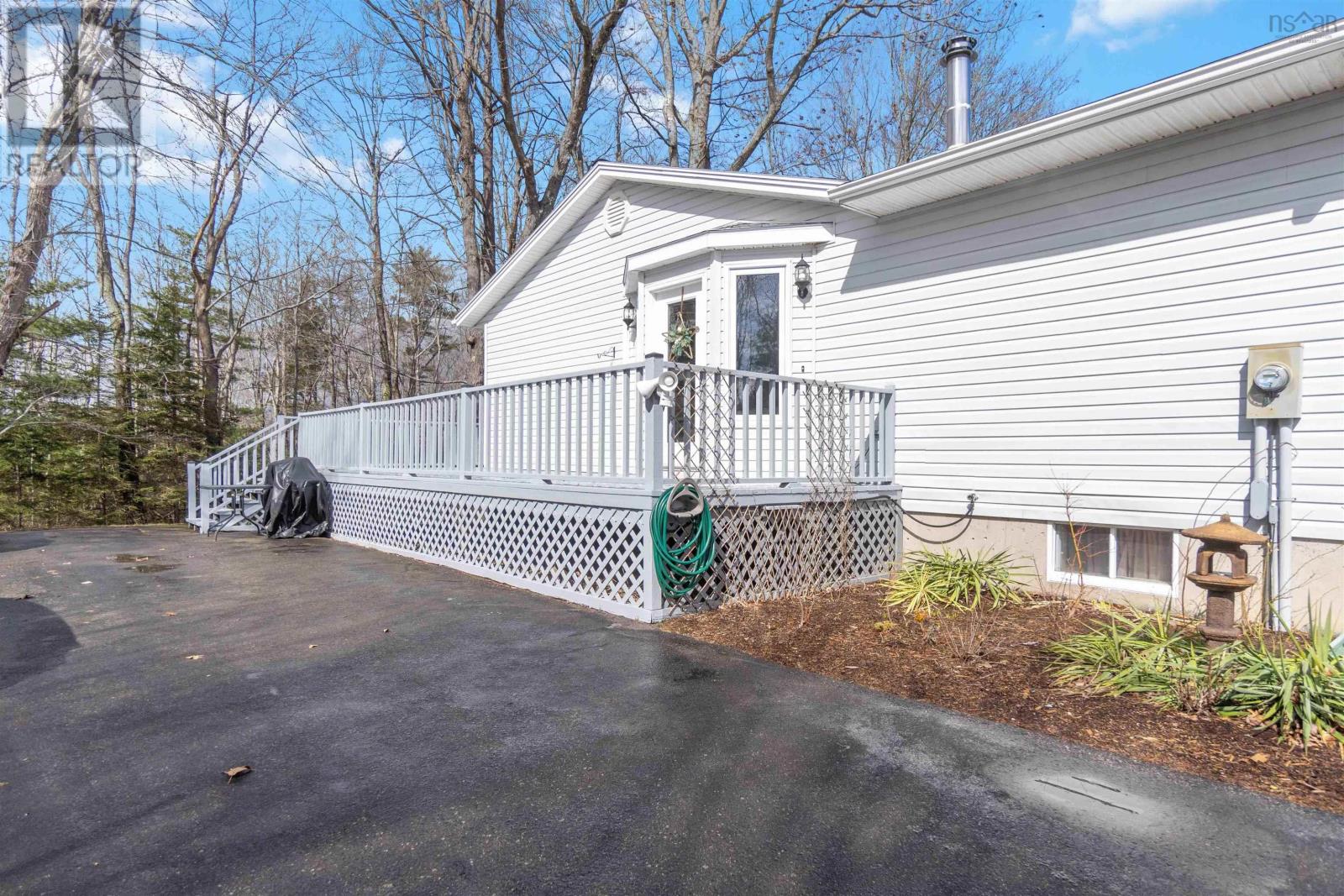 1023 Tufts Avenue, Greenwood, Nova Scotia  B0P 1R0 - Photo 25 - 202405284