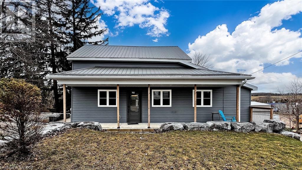 702 Wheeler Street, Lucknow, Ontario  N0G 2H0 - Photo 1 - 40557309