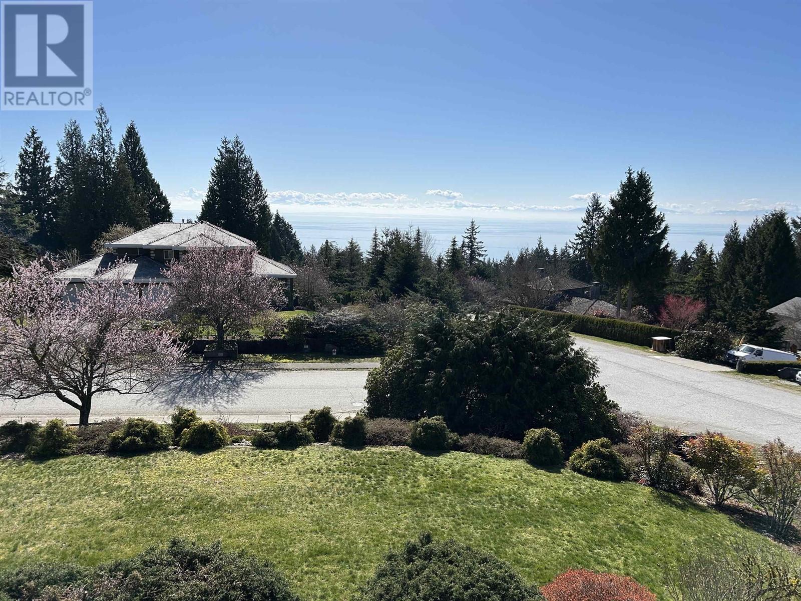 1500 Vernon Drive, Gibsons, British Columbia  V0N 1V5 - Photo 7 - R2862176
