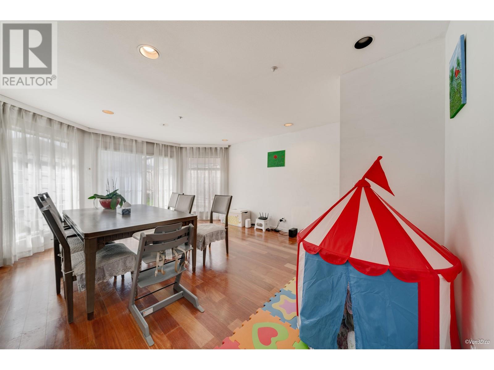 8163 Fremlin Street, Vancouver, British Columbia  V6P 3W9 - Photo 10 - R2862196