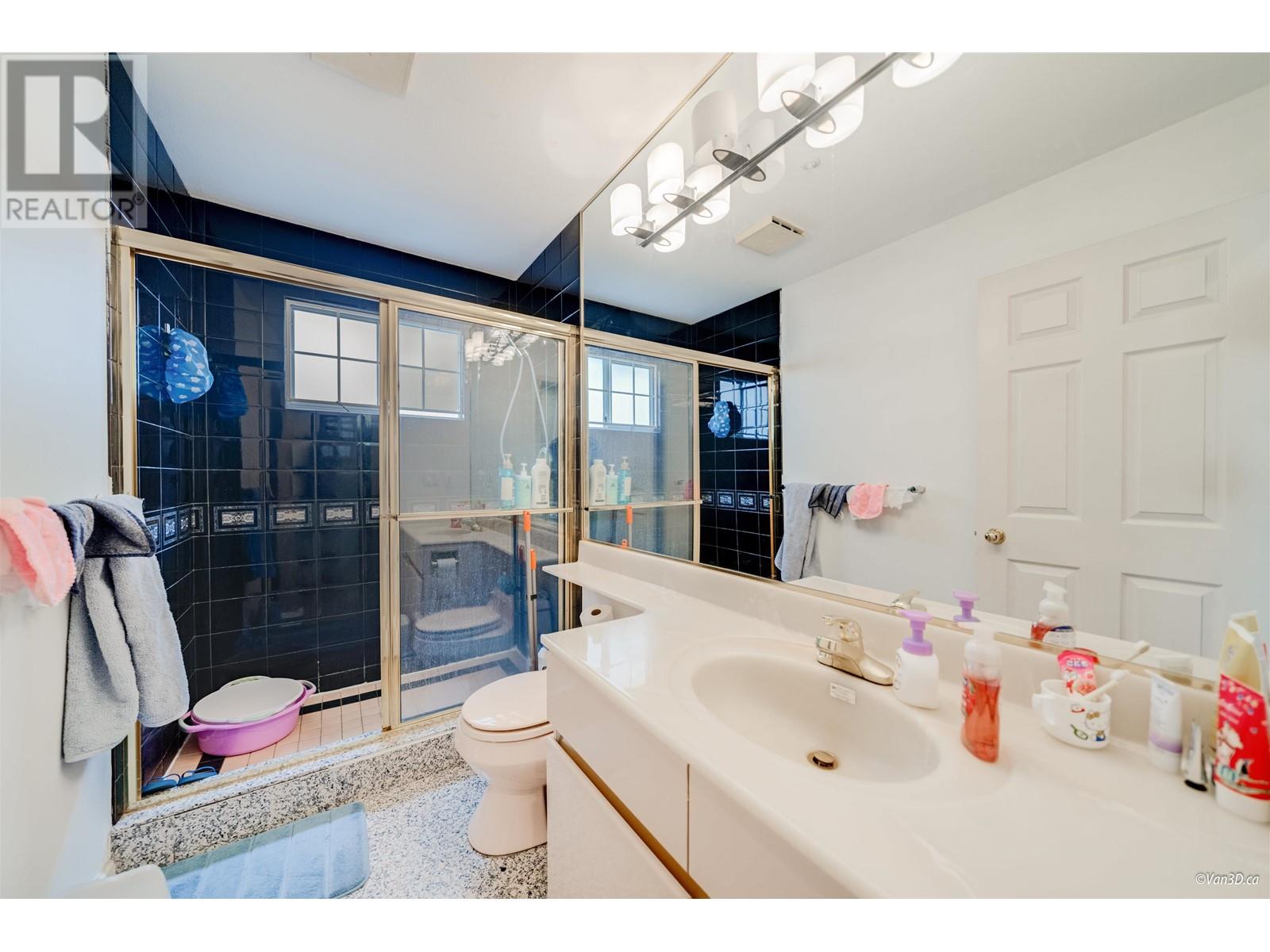 8163 Fremlin Street, Vancouver, British Columbia  V6P 3W9 - Photo 6 - R2862196