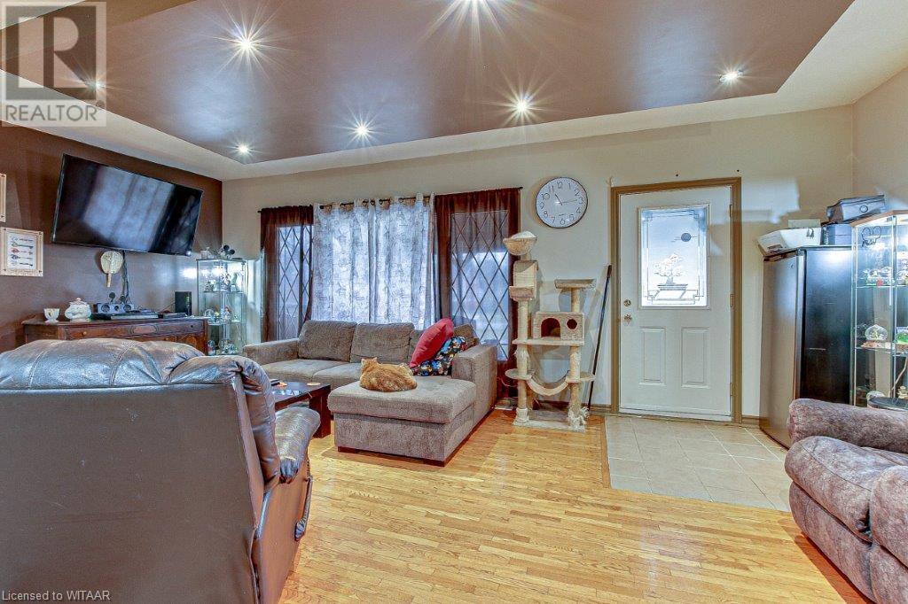 253 Talbot Street, Courtland, Ontario  N0J 1E0 - Photo 9 - 40560656