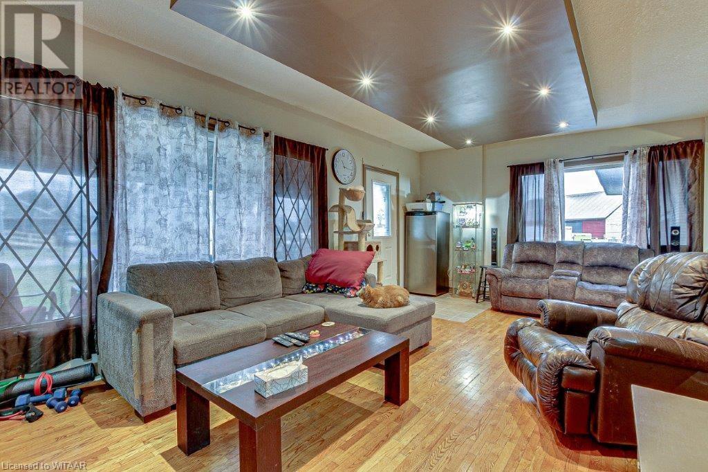 253 Talbot Street, Courtland, Ontario  N0J 1E0 - Photo 8 - 40560656