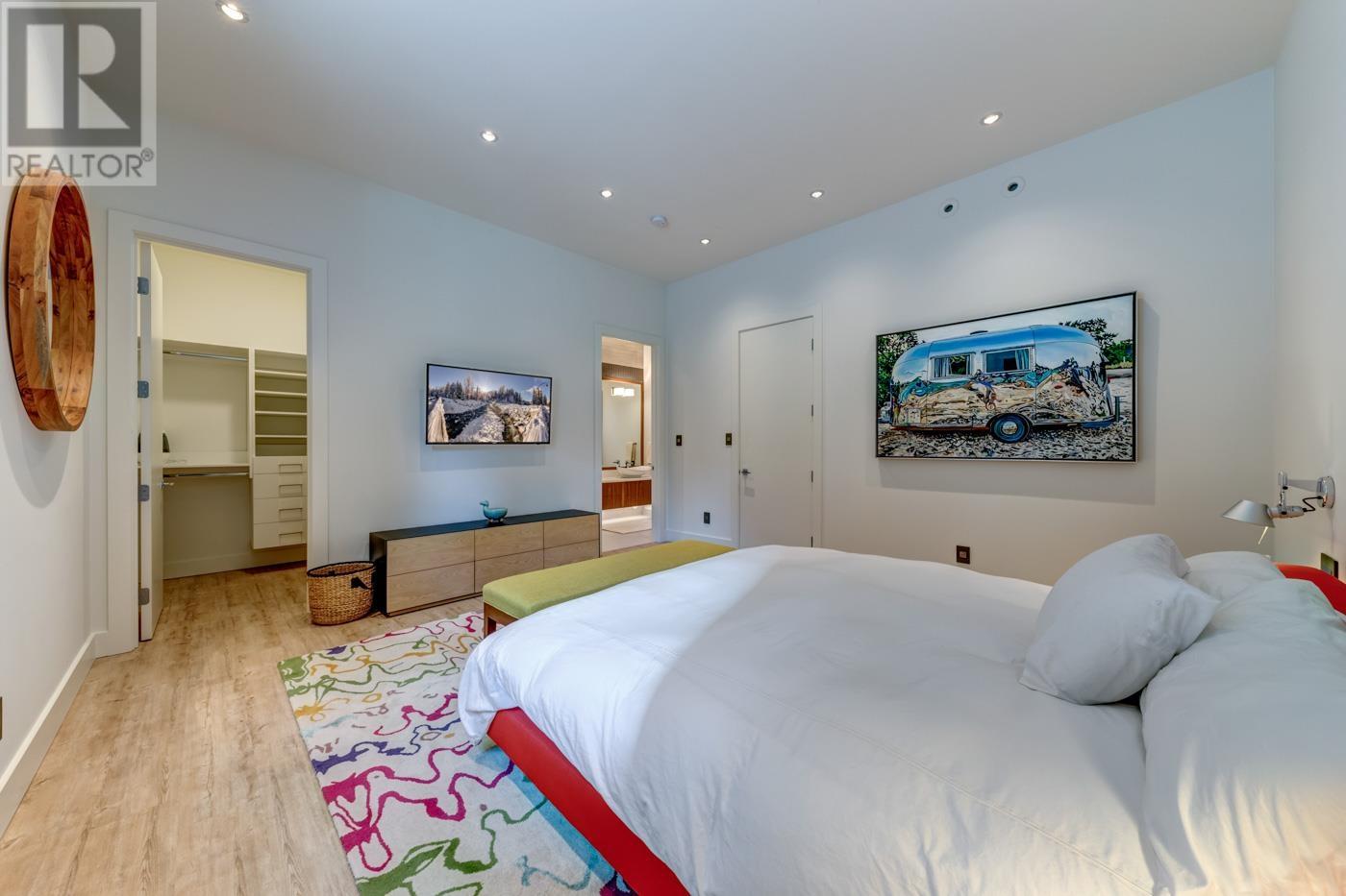 3418 Blueberry Drive, Whistler, British Columbia  V8E 0B9 - Photo 35 - R2860358