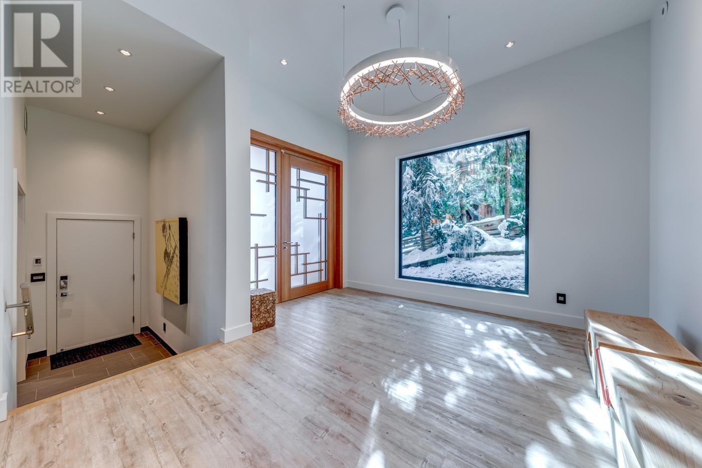 3418 Blueberry Drive, Whistler, British Columbia  V8E 0B9 - Photo 36 - R2860358