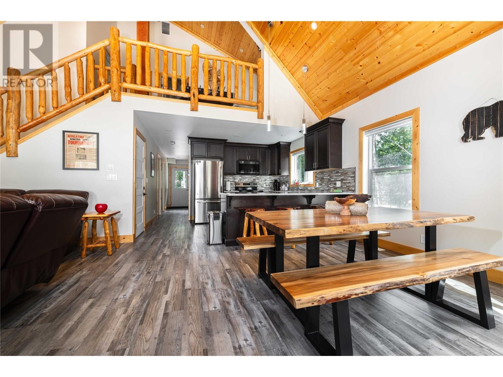 3299 Loschinski Road Revelstoke