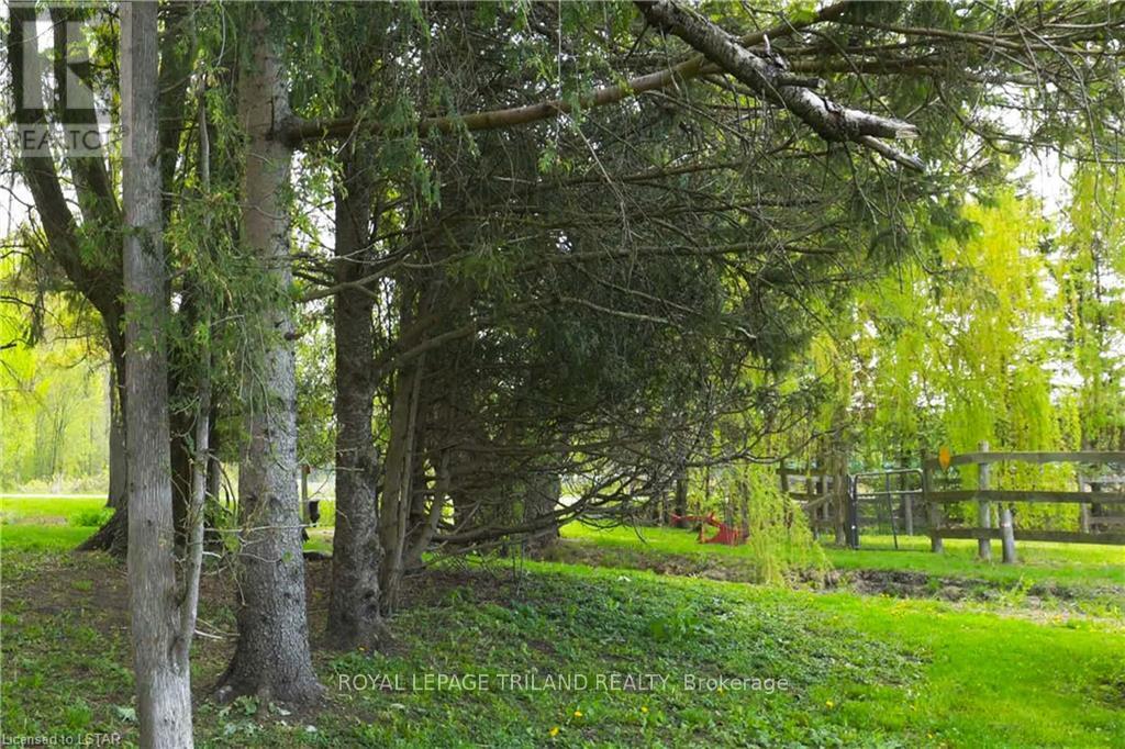 9078 Century Dr, Strathroy-Caradoc, Ontario  N0L 1W0 - Photo 32 - X8166806