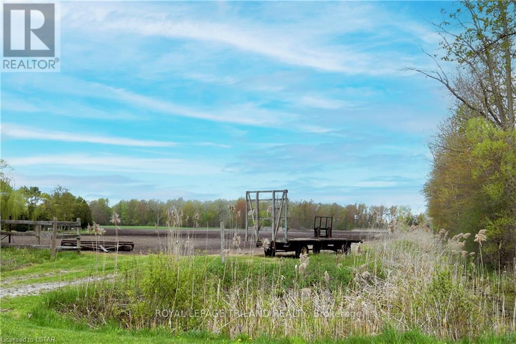 9078 Century Dr, Strathroy-Caradoc, Ontario  N0L 1W0 - Photo 35 - X8166806