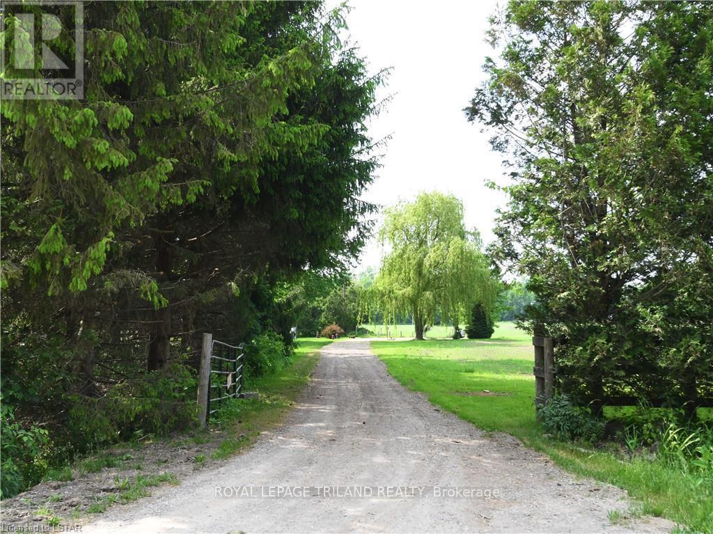 9078 Century Dr, Strathroy-Caradoc, Ontario  N0L 1W0 - Photo 39 - X8166806