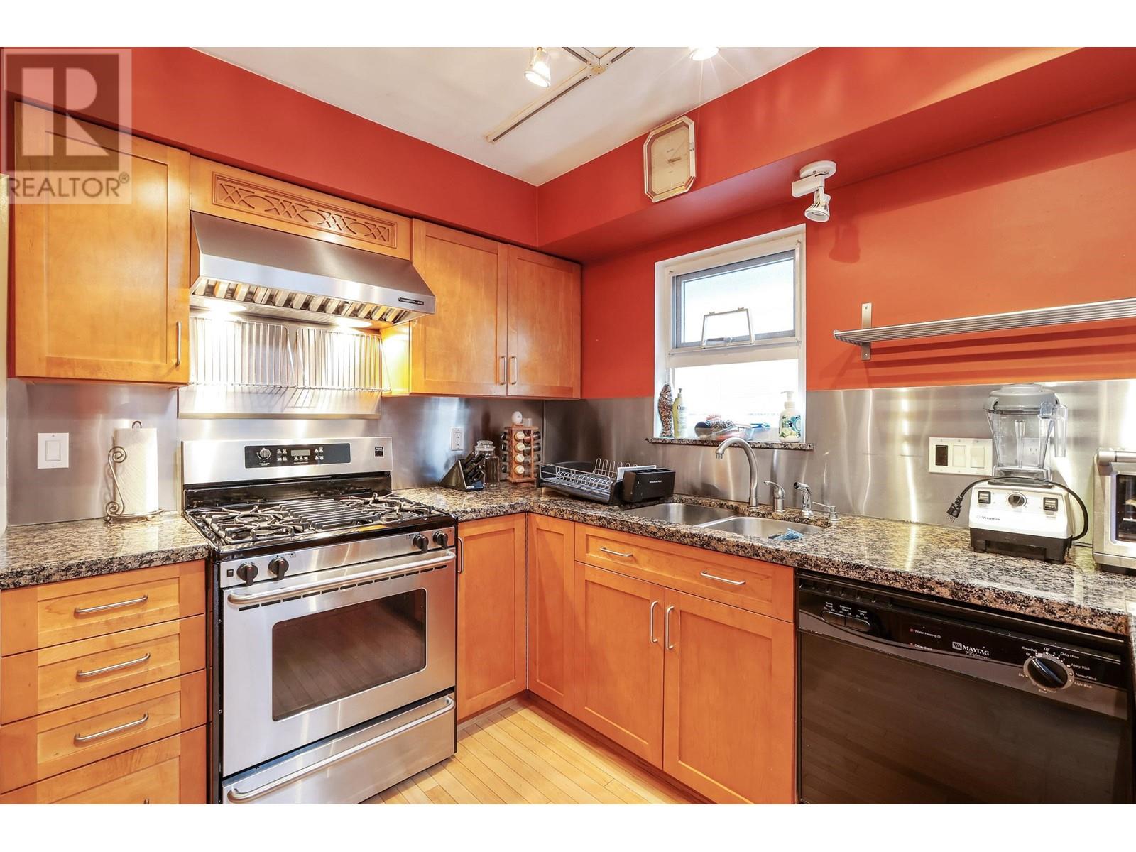 2130 E 2nd Avenue, Vancouver, British Columbia  V5N 1E8 - Photo 8 - R2862275