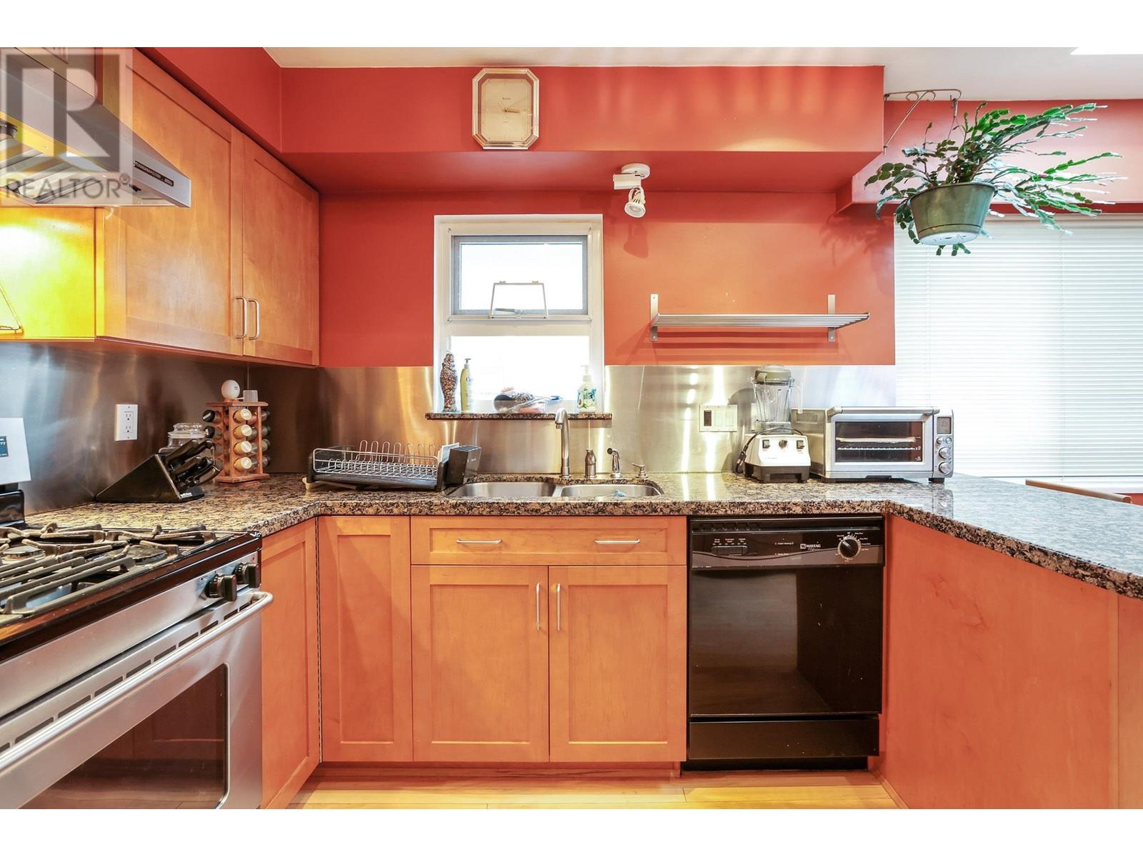 2130 E 2nd Avenue, Vancouver, British Columbia  V5N 1E8 - Photo 9 - R2862275