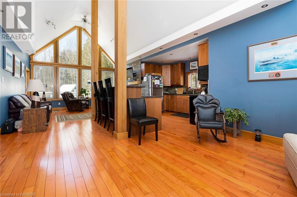 32 Pine Forest Drive, Sauble Beach, Ontario  N0H 1P0 - Photo 2 - 40550891