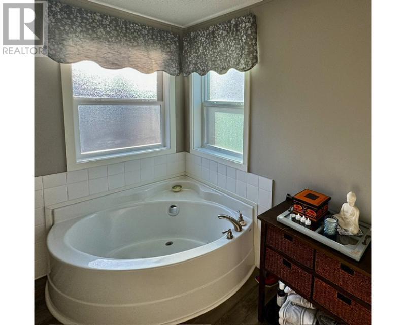 4861 Birch Lane, Barriere, British Columbia  V0E 1E0 - Photo 10 - 177385