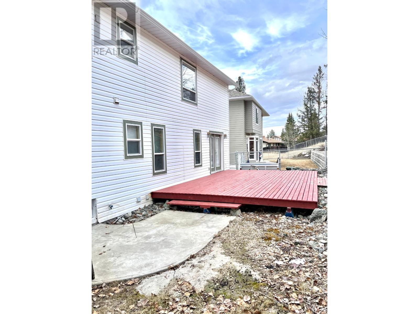 324 Basalt Drive, Logan Lake, British Columbia  V0K 1W0 - Photo 4 - 177382