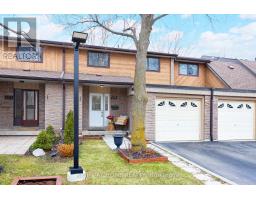 624 FORESTWOOD CRES