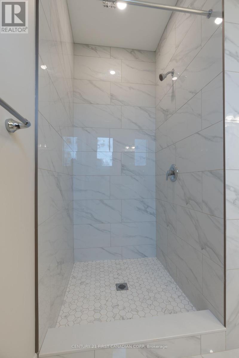 242 Leitch St, Dutton/dunwich, Ontario  N0L 1J0 - Photo 33 - X8167524