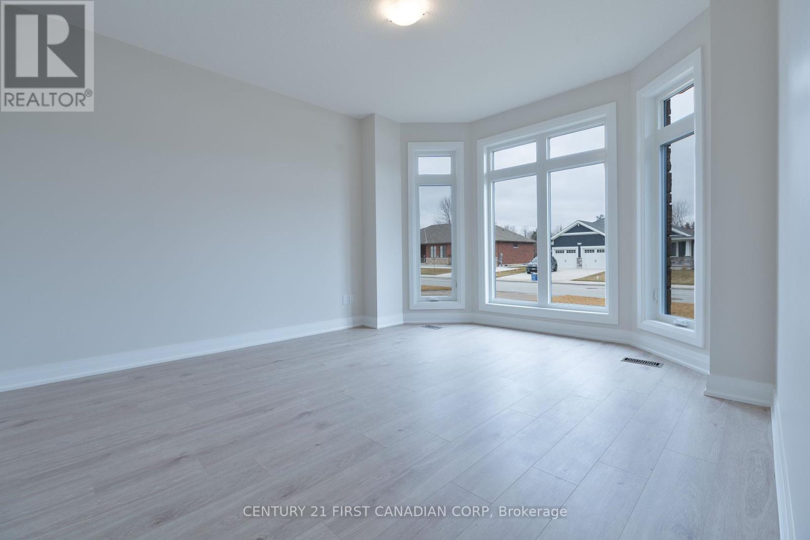 242 Leitch St, Dutton/dunwich, Ontario  N0L 1J0 - Photo 6 - X8167524