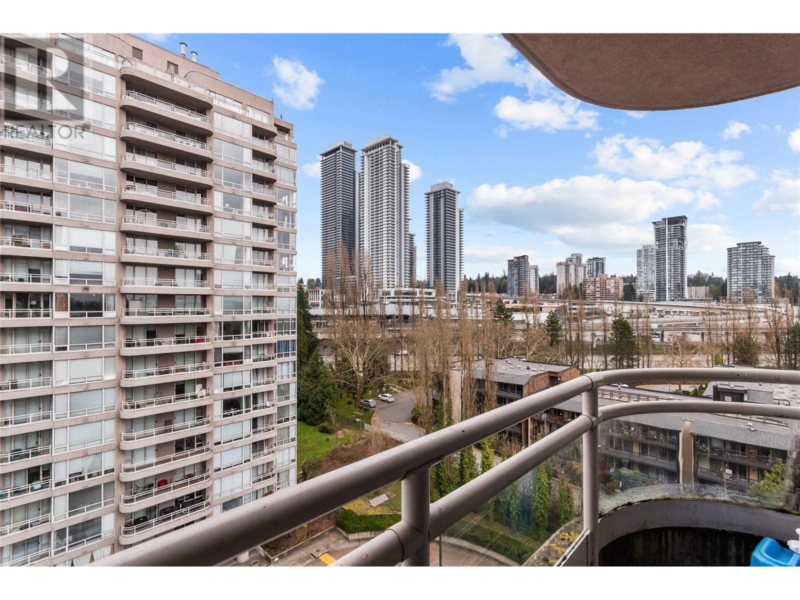 1002 9623 Manchester Drive, Burnaby, British Columbia  V3N 4Y8 - Photo 3 - R2862301