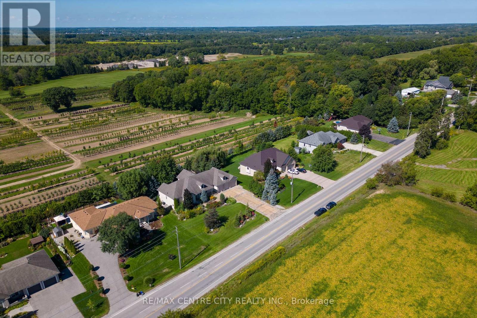 1619 Westdel Bourne Rd S, London, Ontario  N6K 4R1 - Photo 5 - X8168442