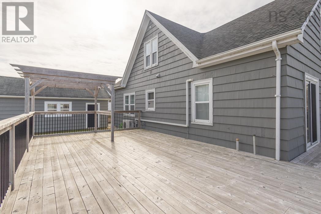 26 Elm Street, Yarmouth, Nova Scotia  B5A 2P9 - Photo 23 - 202405306