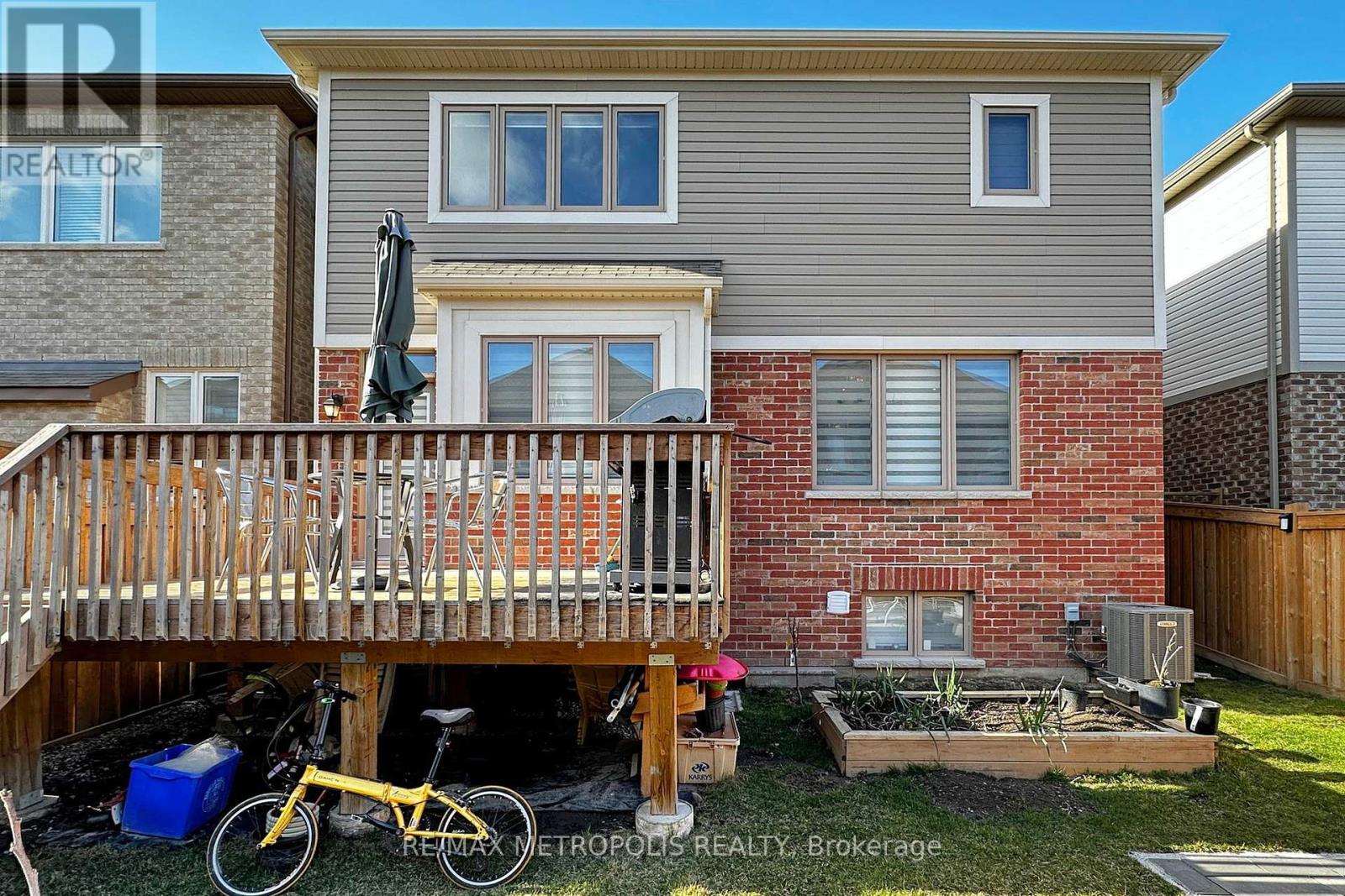 145 Westfield Dr, Whitby, Ontario  L1P 0G1 - Photo 36 - E8168578