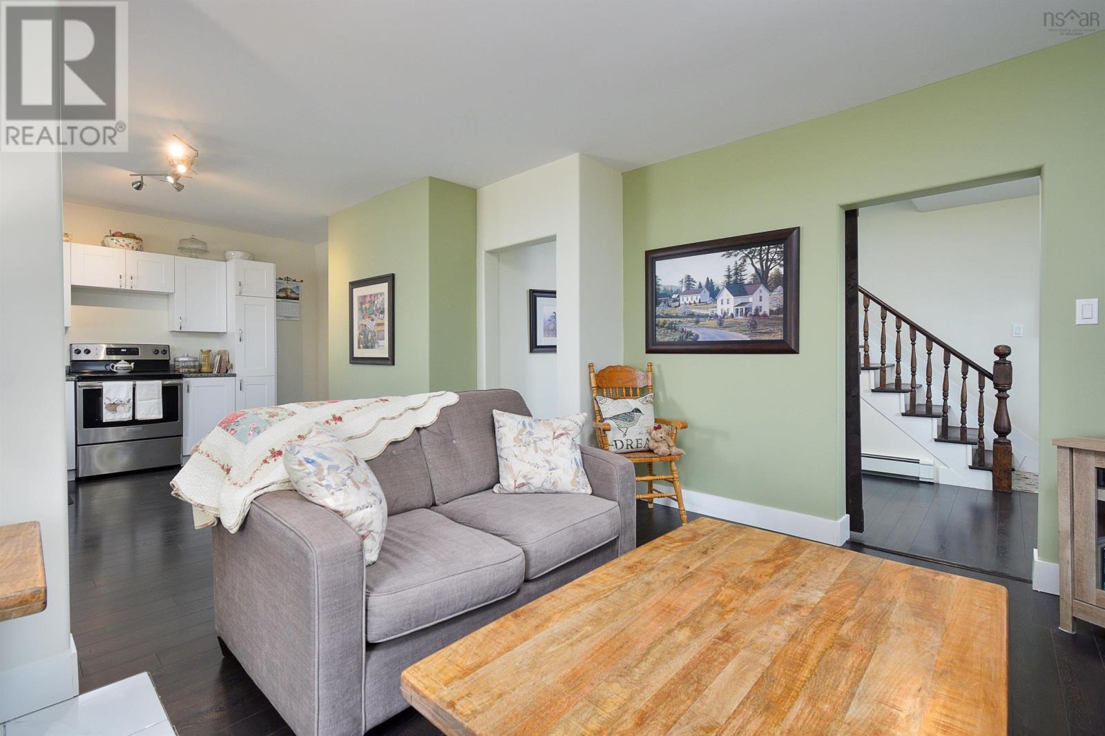 7 Cottage Street, Sydney Mines, Nova Scotia  B1V 2N3 - Photo 17 - 202405307